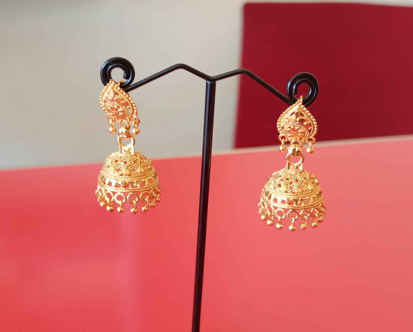 Elegant gold plated Earrings